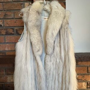 Elegant Cream REAL Fur Vest - arctic fox